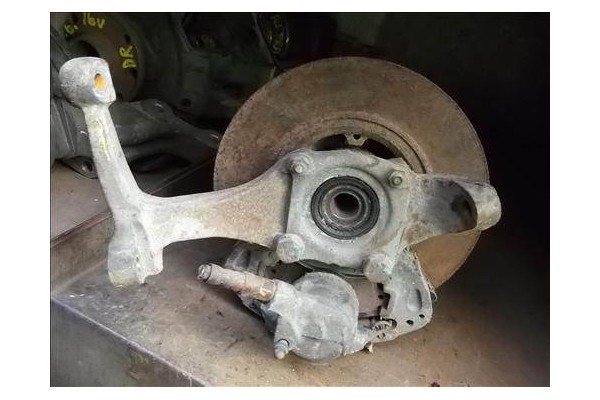 Recambio de mangueta delantero izquierda para renault 4 lim./ kombi/ kasten 1.1 referencia OEM IAM    Recambio de mangueta delantero izquierda para renault 4 lim./ kombi/ kasten 1.1 referencia OEM IAM