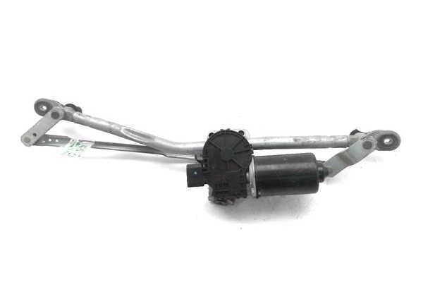Recambio de motor limpiaparabrisas delantero para mazda 3 berlina (bk) 2.0 mzr-cd referencia OEM IAM BN8V6737XA F00S2S2698 