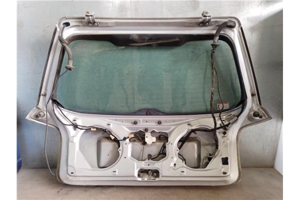 Recambio de porton trasero para audi a4 avant (b5) 1.9 tdi quattro referencia OEM IAM 8D5827023  