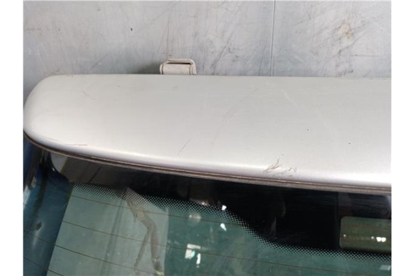 Recambio de porton trasero para audi a4 avant (b5) 1.9 tdi quattro referencia OEM IAM 8D5827023  