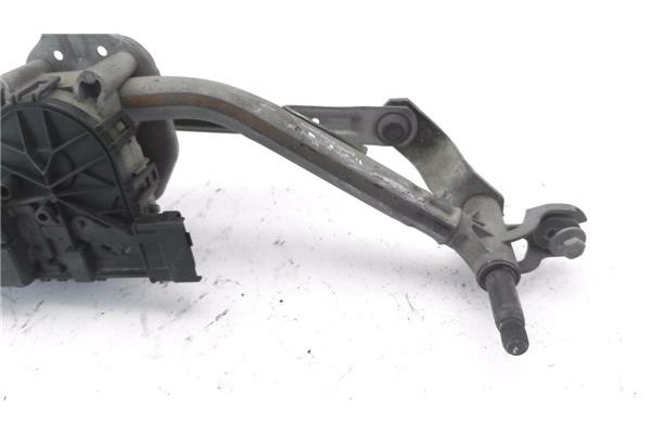 Recambio de motor limpiaparabrisas delantero para peugeot 207 1.4 urban referencia OEM IAM 0390241540  