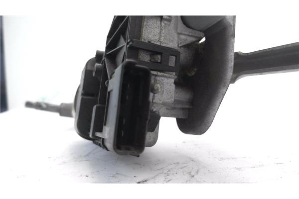 Recambio de motor limpiaparabrisas delantero para peugeot 207 1.4 urban referencia OEM IAM 0390241540  