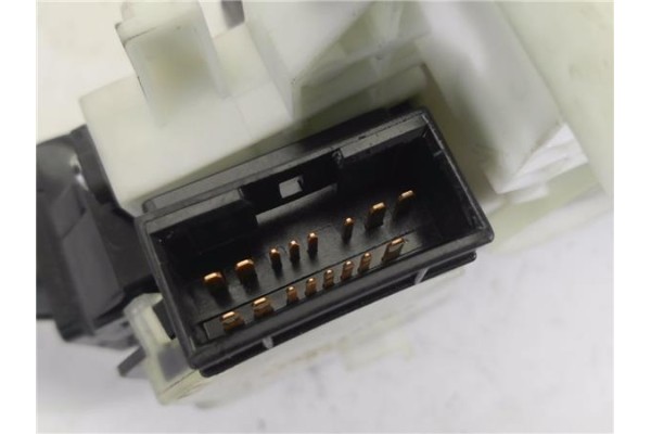 Recambio de mando intermitencia para hyundai tucson (jm) 2.0 referencia OEM IAM 202003393  