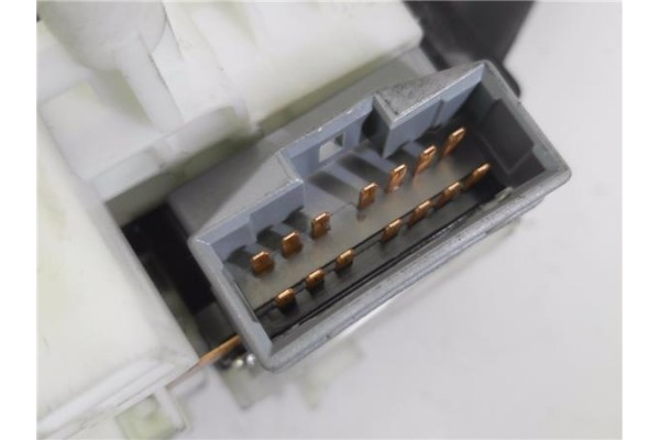Recambio de mando intermitencia para hyundai tucson (jm) 2.0 referencia OEM IAM 202003393  