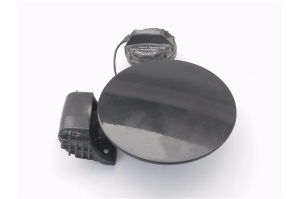 Recambio de tapa exterior combustible para hyundai tucson (jm) 2.0 referencia OEM IAM 695102E000  