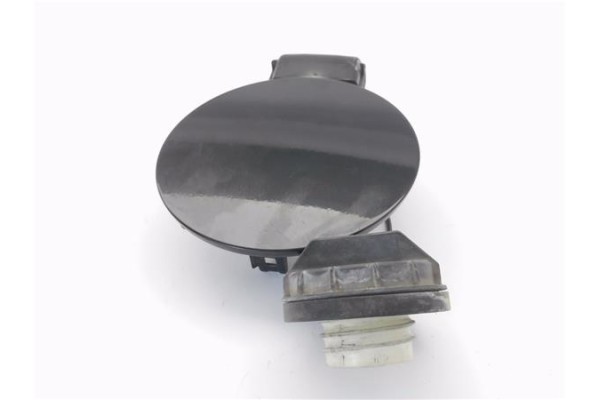 Recambio de tapa exterior combustible para hyundai tucson (jm) 2.0 referencia OEM IAM 695102E000  