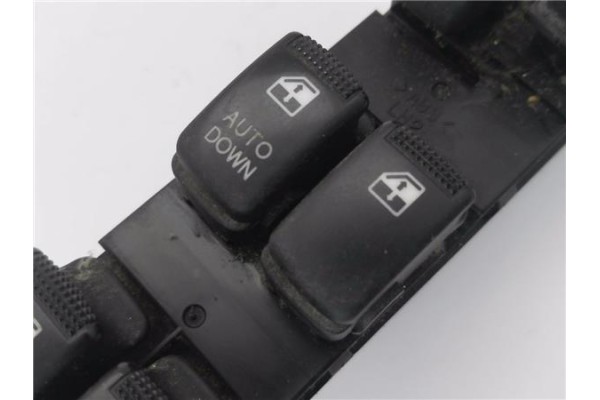 Recambio de mando elevalunas delantero izquierdo para hyundai tucson (jm) 2.0 referencia OEM IAM   
