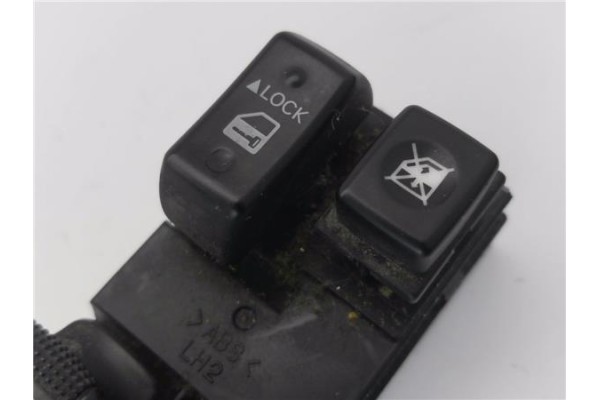 Recambio de mando elevalunas delantero izquierdo para hyundai tucson (jm) 2.0 referencia OEM IAM   