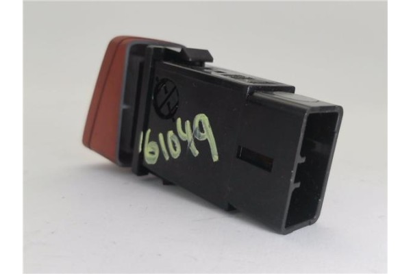 Recambio de interruptor luces emergencia para hyundai tucson (jm) 2.0 referencia OEM IAM 937902E000  