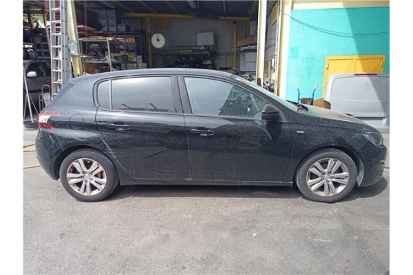 peugeot 308 del año 2017