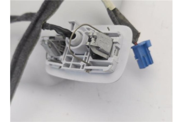 Recambio de parasol izquierdo para peugeot 308 1.2 allure referencia OEM IAM   