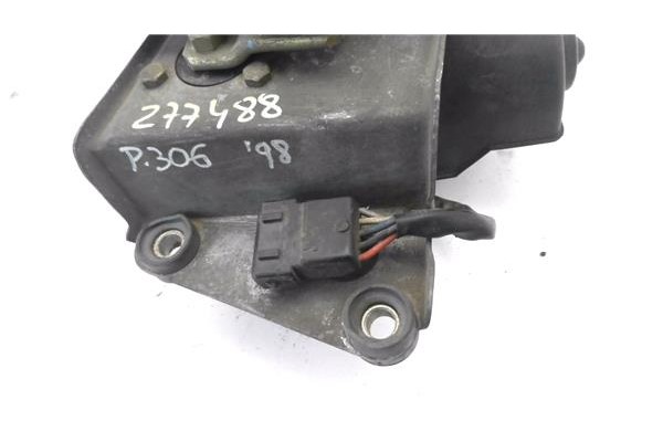 Recambio de motor limpiaparabrisas delantero para peugeot 306 (7b, n3, n5) 1.9 sld referencia OEM IAM 3397020326  