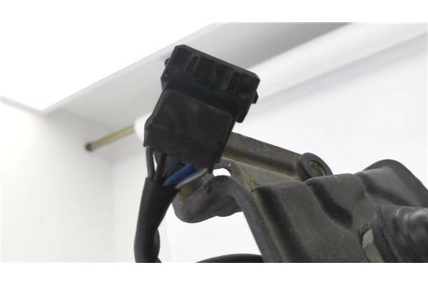Recambio de motor limpiaparabrisas delantero para peugeot 306 (7b, n3, n5) 1.9 d referencia OEM IAM 3397020326 0390241366 