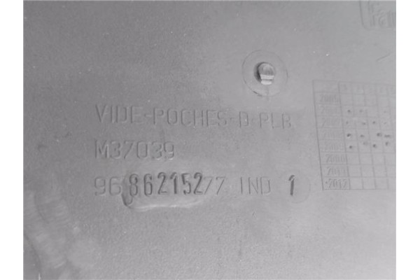Recambio de guantera salpicadero para peugeot 207 1.4 referencia OEM IAM 9686215277  