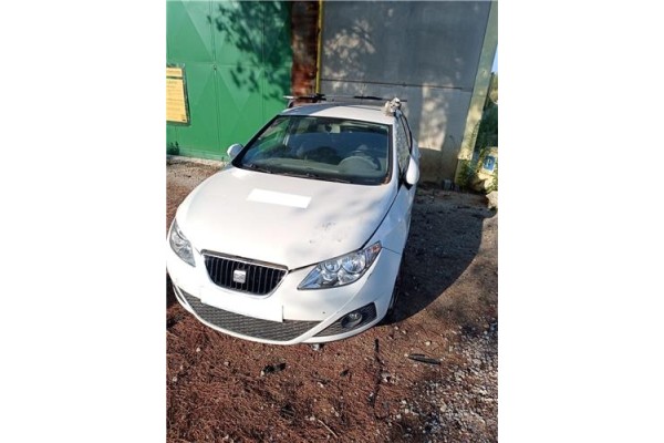 seat ibiza berlina (6j5) del año 2010