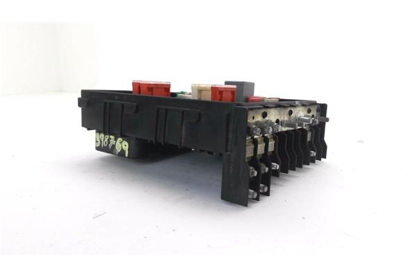 Recambio de caja fusibles/rele para seat altea (5p1) 2.0 tdi 16v referencia OEM IAM 1K0937124K  