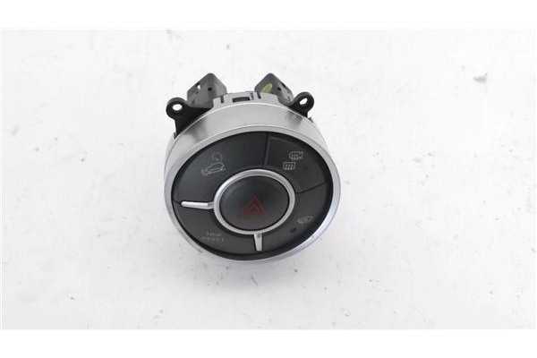 Recambio de interruptor luces emergencia para ssangyong kyron 2.0 200 xdi referencia OEM IAM 8520109210HCX  