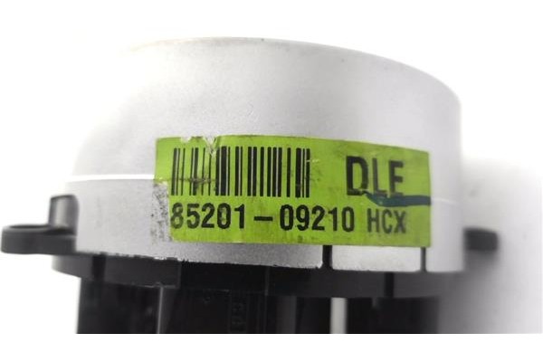 Recambio de interruptor luces emergencia para ssangyong kyron 2.0 200 xdi referencia OEM IAM 8520109210HCX  