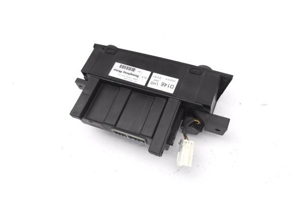 Recambio de mandos climatizador para ssangyong kyron 2.0 200 xdi referencia OEM IAM 6870009080  
