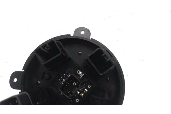 Recambio de mando retrovisor electrico para ssangyong kyron 2.0 200 xdi referencia OEM IAM 8550109340HCX  