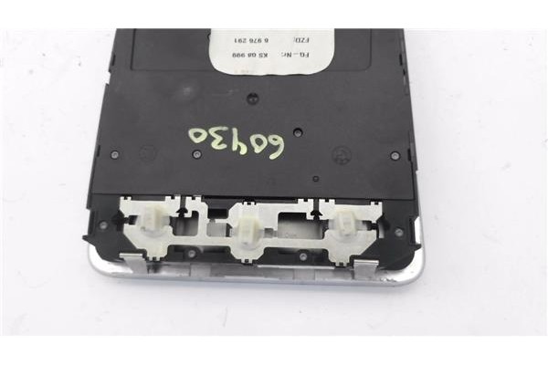 Recambio de luz delantero central techo para bmw serie 3 berlina (e90) 3.0 330d referencia OEM IAM 697629102 0311747301 