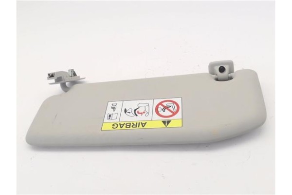 Recambio de parasol derecho para citroen c3 1.2 97 edition referencia OEM IAM 98100807BJ  