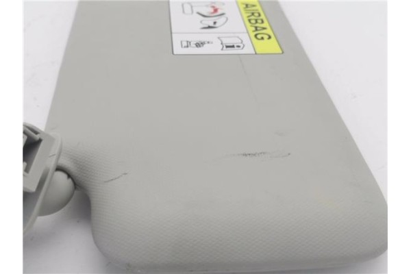 Recambio de parasol derecho para citroen c3 1.2 97 edition referencia OEM IAM 98100807BJ  