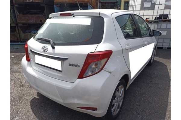 toyota yaris (ksp9/scp9/nlp9) del año 2013