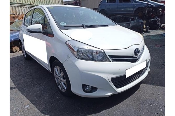 toyota yaris (ksp9/scp9/nlp9) del año 2013
