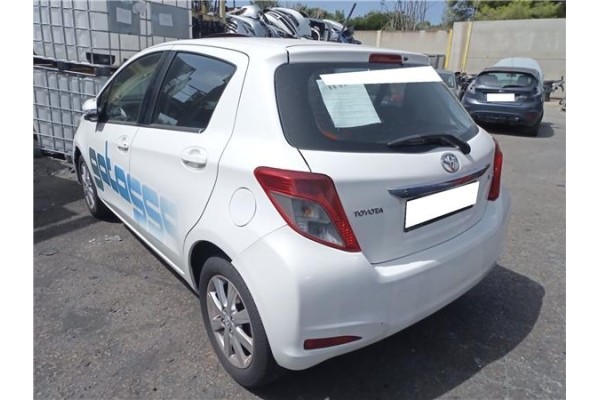 toyota yaris (ksp9/scp9/nlp9) del año 2013