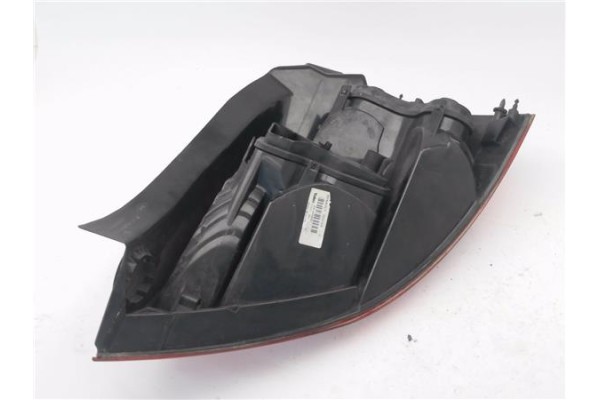 Recambio de piloto trasero izquierdo para renault megane ii berlina 5p 1.5 authentique referencia OEM IAM 8200073236 89398082 77
