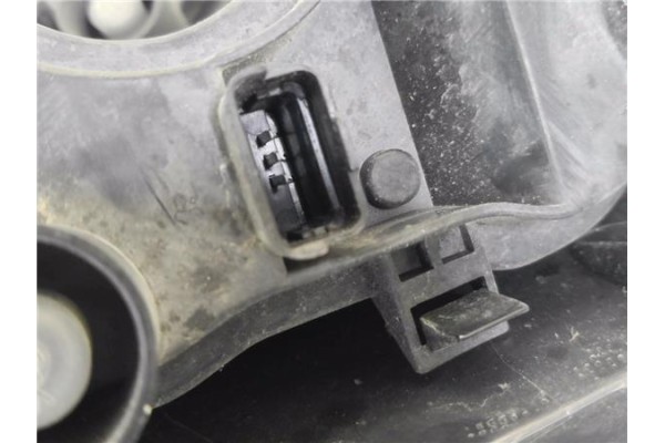 Recambio de piloto trasero izquierdo para renault megane ii berlina 5p 1.5 authentique referencia OEM IAM 8200073236 89398082 77