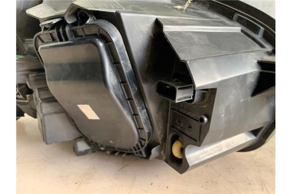 Recambio de faro delantero izquierdo para citroen jumpy furgón 2.0 club m referencia OEM IAM 9808567780  