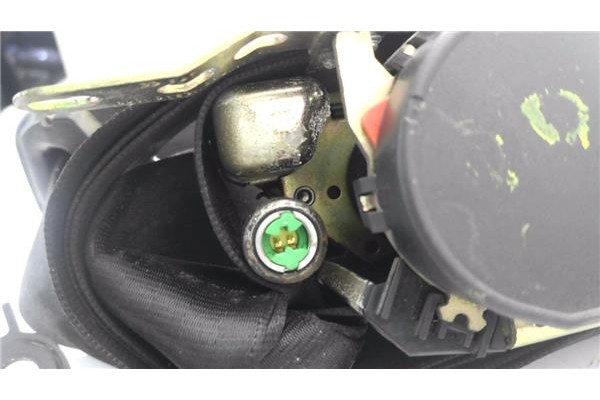 Recambio de cinturon seguridad delantero derecho para seat ibiza (6l1) 1.9 sdi referencia OEM IAM 6L4857706LRAA  
