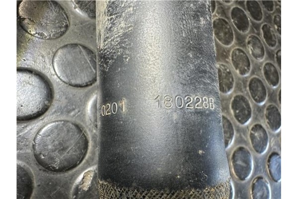 Recambio de amortiguador trasero izquierdo para land rover discovery sport 2.0 hse referencia OEM IAM LR072531  