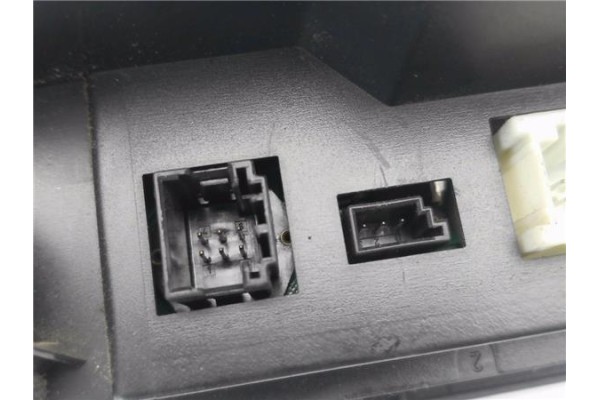Recambio de mandos climatizador para bmw serie 3 compacto (e46) 1.8 316ti referencia OEM IAM 64116931604  