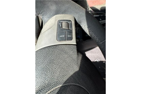 Recambio de volante para opel astra h twintop 1.6 referencia OEM IAM   