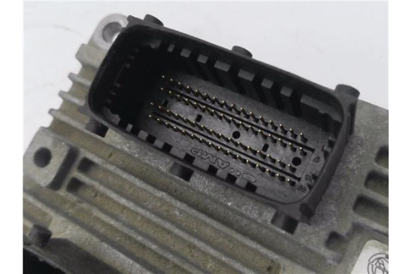 Recambio de centralita para fiat punto / grande punto (199) 1.4 referencia OEM IAM 9J1HSPP5L 51903135 
