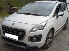 Recambio de anclaje cinturon trasero derecho para peugeot 3008 2.0 style referencia OEM IAM 8975JC  