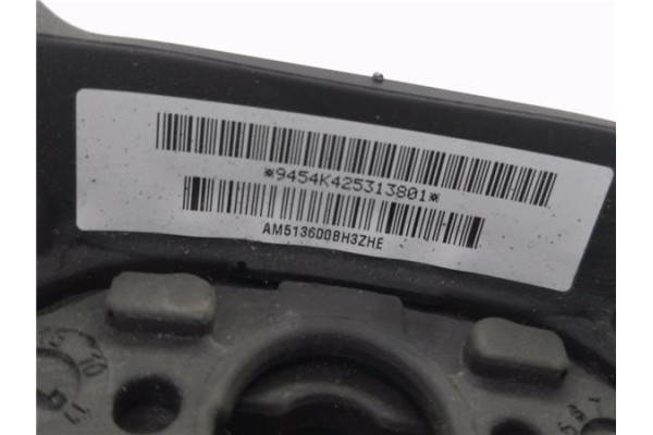 Recambio de volante para ford focus berlina (cew) 1.0 business referencia OEM IAM AM513600BH3ZHE BK2T9E740AB 