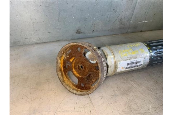Recambio de cardan trasero para jeep grand cherokee (wh) 3.0 crd overland referencia OEM IAM P52853003AD TXXEQ1275300342 