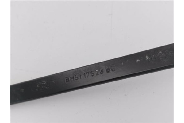 Recambio de brazo limpiaparabrisas delantero derecho para ford focus berlina (cew) 1.0 business referencia OEM IAM BM5117526BC  
