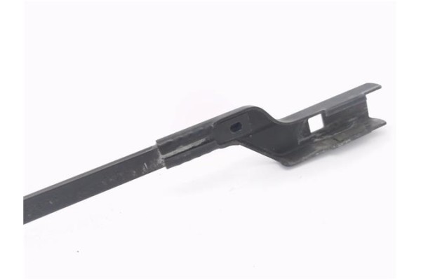 Recambio de brazo limpiaparabrisas delantero izquierdo para ford focus berlina (cew) 1.0 business referencia OEM IAM BM5117526AC