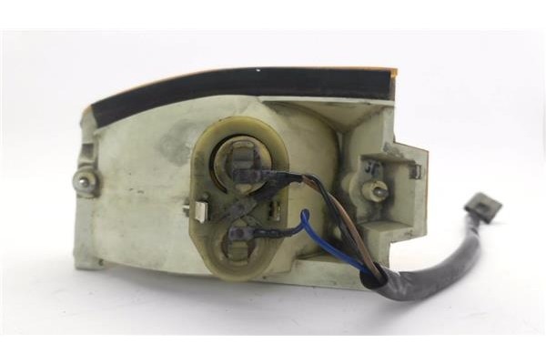 Recambio de intermitente delantero dcho para peugeot 604 2.3 srd-turbo referencia OEM IAM   