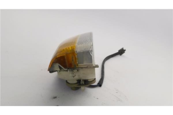 Recambio de intermitente delantero izquierdo para peugeot 604 2.3 srd-turbo referencia OEM IAM   