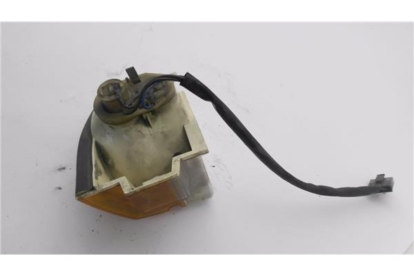 Recambio de intermitente delantero izquierdo para peugeot 604 2.3 srd-turbo referencia OEM IAM   