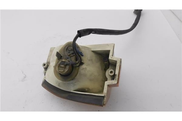 Recambio de intermitente delantero izquierdo para peugeot 604 2.3 srd-turbo referencia OEM IAM   