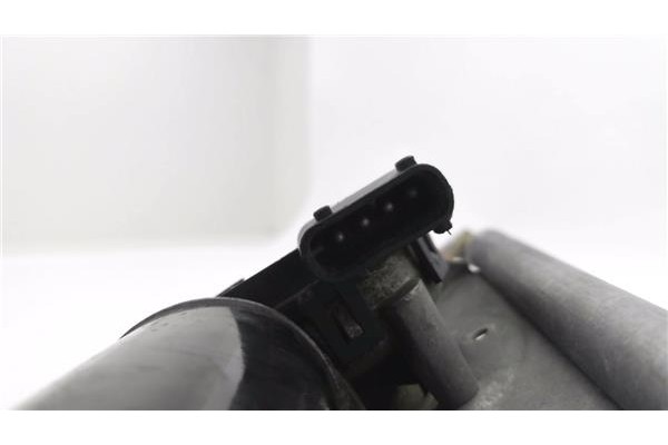 Recambio de motor limpiaparabrisas delantero para bmw serie 3 berlina (e36) referencia OEM IAM 67638363578 0390241349 