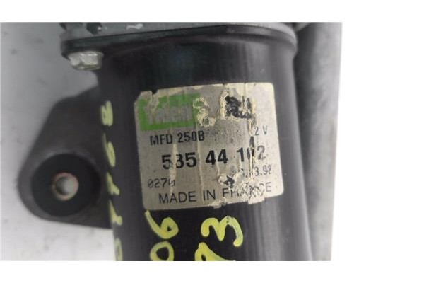 Recambio de motor limpiaparabrisas delantero para peugeot 106 (s1) 1.4 referencia OEM IAM 640583 53544102 53544102 , PEUGEOT