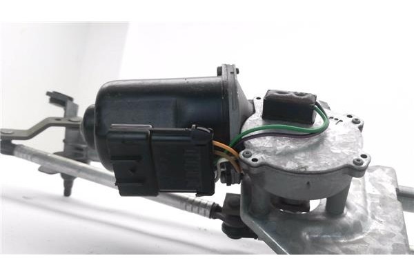 Recambio de motor limpiaparabrisas delantero para opel astra f berlina 1.6 i 16v referencia OEM IAM 22084735 22084745 